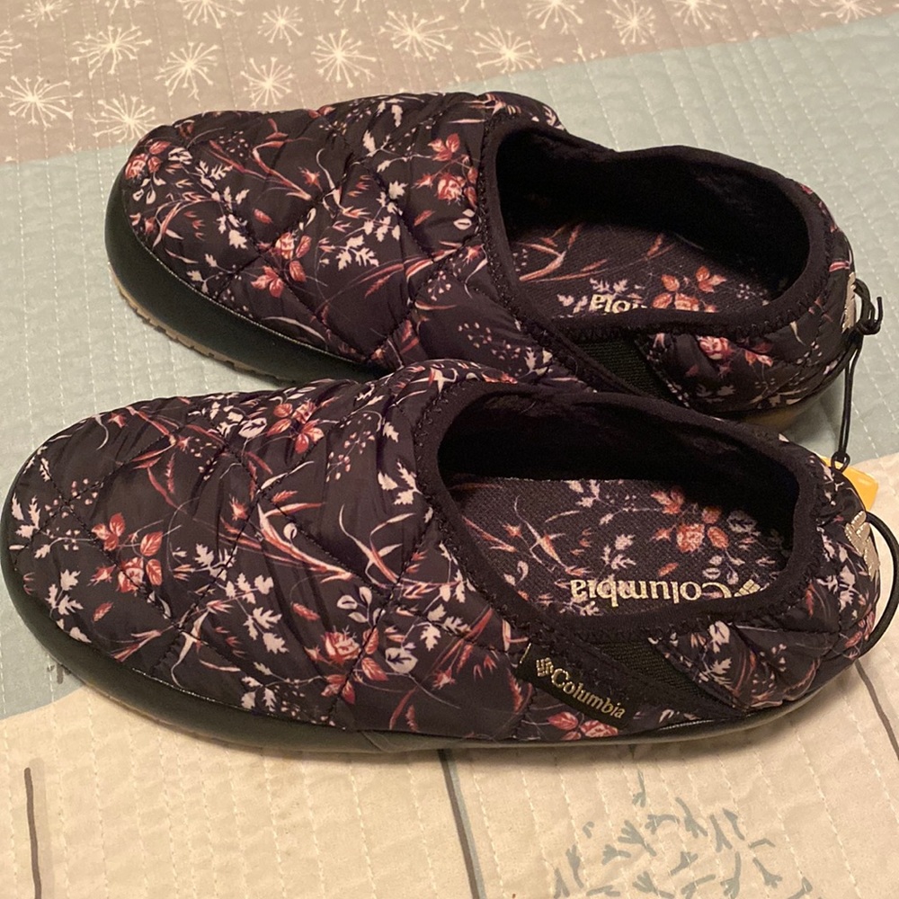 Columbia slippers